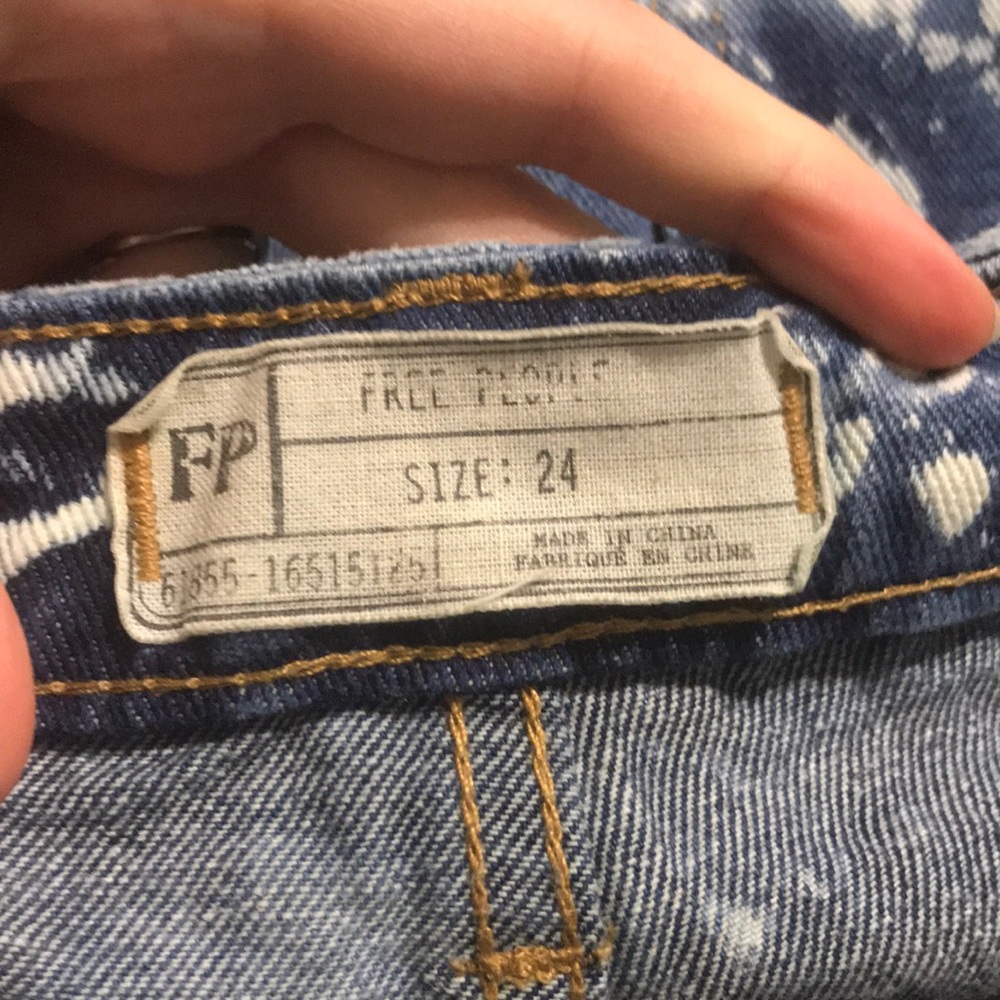 Free People shorts - Picture 3 of 5